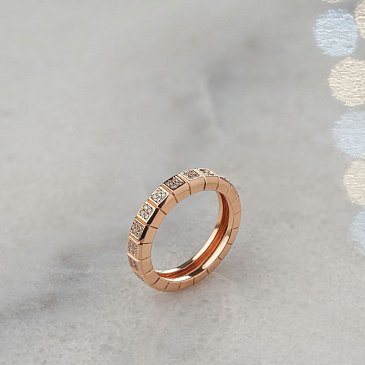 Обручальное кольцо из красного золота с дорожкой из бриллиантов 911285Б